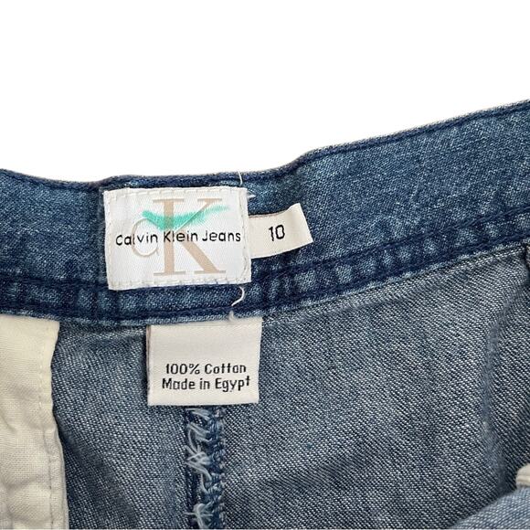 Vintage90s Calvin Klein Cargo Denim Shorts Size 10 - Picture 6 of 7